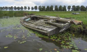 Bart Beurskens foto verdronken oude zeilboot