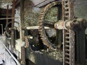 Urbex raderwerk sluis schuif
