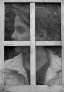 Wim Huijs, Meisje achter glas
